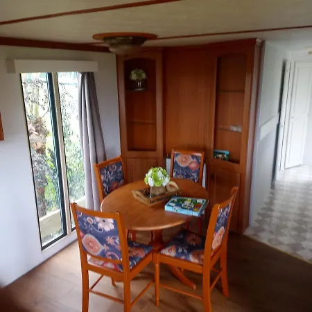 De Boerenskuur..chalet.. 別荘 Assendelft