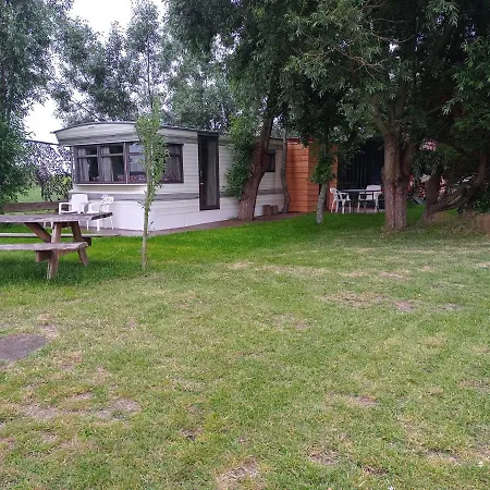 De Boerenskuur..chalet.. Vakantiehuis Assendelft